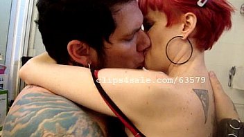 John and Hanna Kissing Video 3
