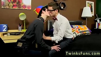 Teen homo thugs gay porn xxx The geeky boys are rapid to get