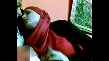 Sexy Hijab Blowjob