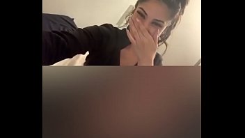 Teen flashing on periscooe